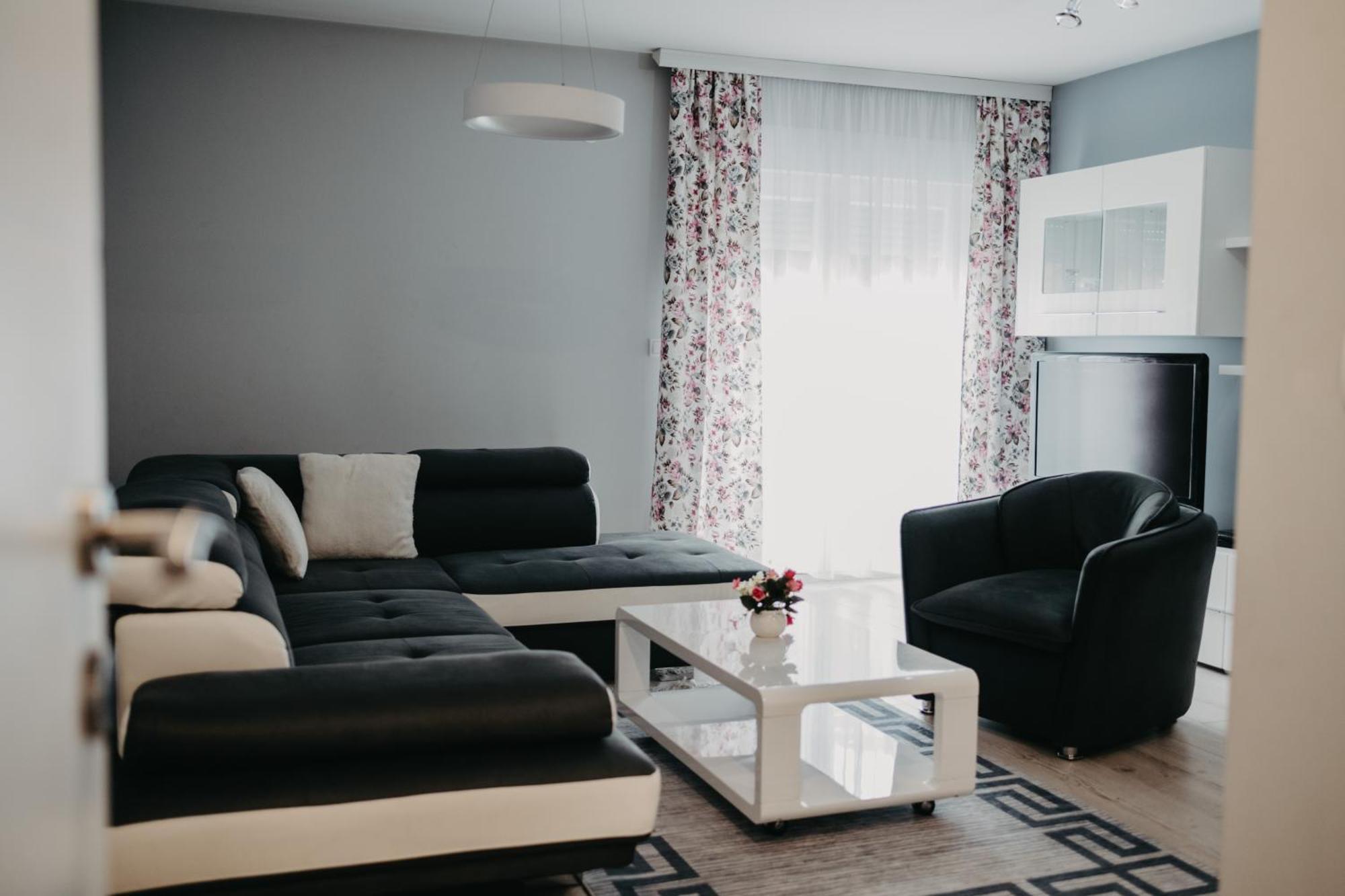 Bed and Breakfast Prenociste Park Modrica Exterior foto