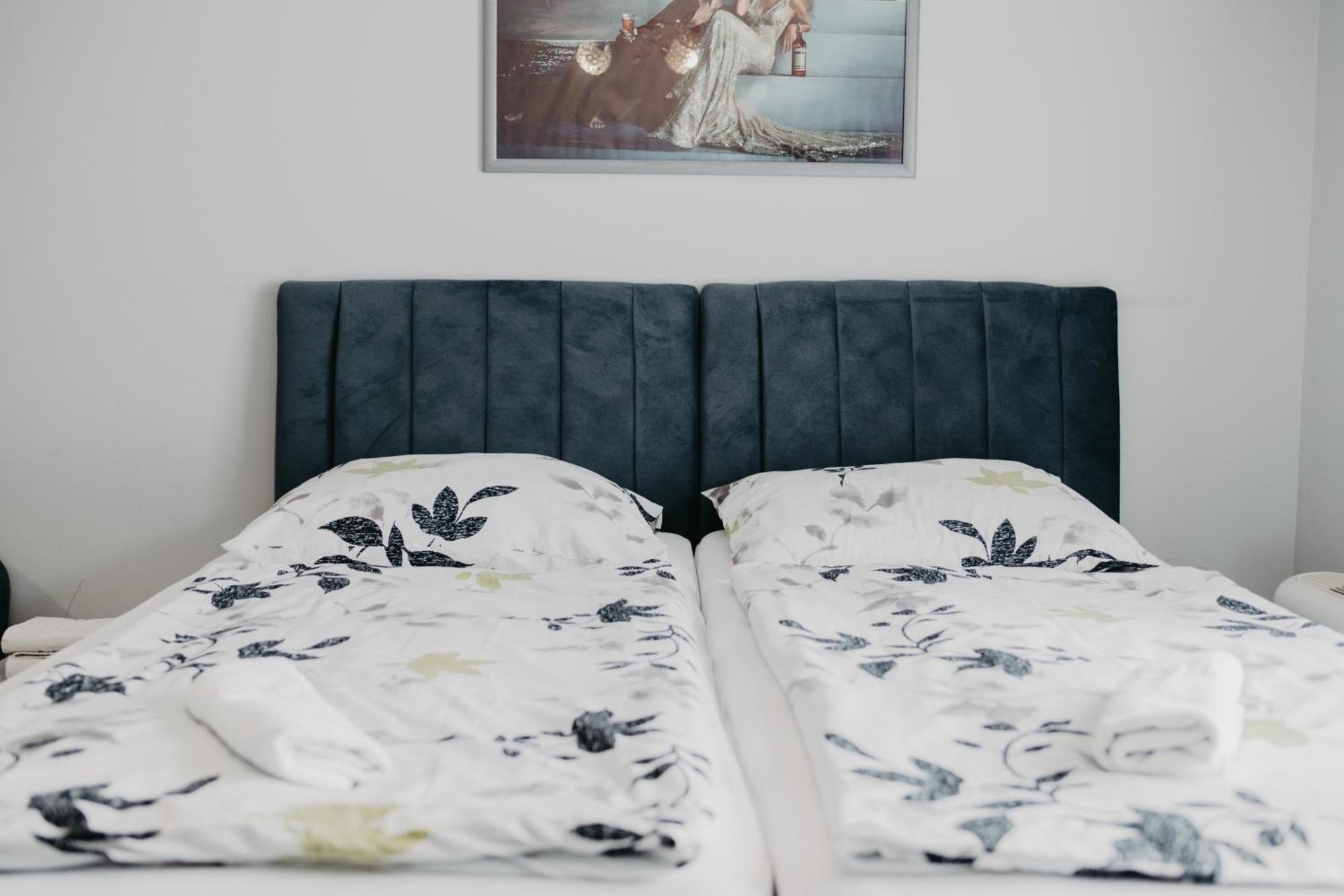Bed and Breakfast Prenociste Park Modrica Exterior foto